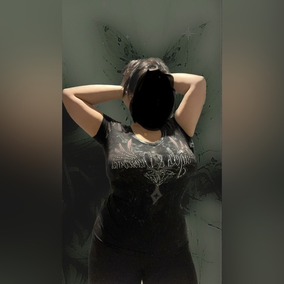 Angels & Diamonds T-Shirt - Picture 5 of 5